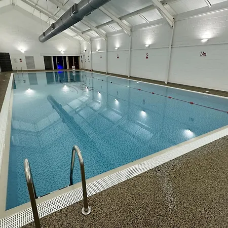 The House - Part Of The The Bay Village With Pool, Gym And Direct Access, Pub, Restaurant, Tennis And Meadows Walks