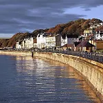 度假居 The House - Part Of The The Bay Village With Pool, Gym And Direct Access, Pub, Restaurant, Tennis And Meadows Walks 法利
