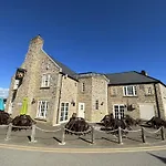 The House - Part Of The The Bay Village With Pool, Gym And Direct Access, Pub, Restaurant, Tennis And Meadows Walks 度假居