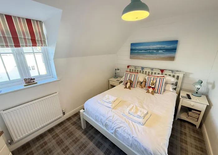 The House - Part Of The The Bay Village With Pool, Gym And Direct Access, Pub, Restaurant, Tennis And Meadows Walks Hébergement de vacances Filey